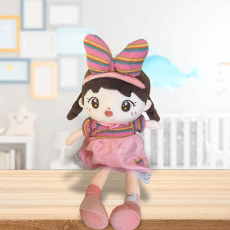Papusa Adorabila din material textil, canta "Are mama o fetita", 45 cm, +3ani, en-gros