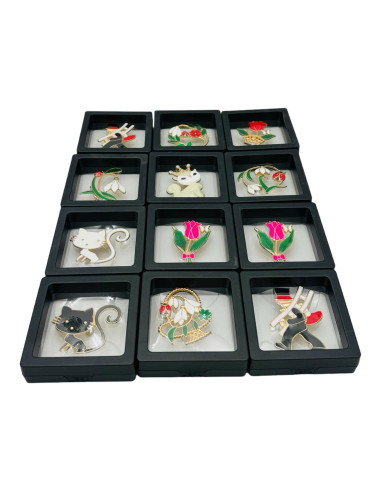 En-gros Brosa Martisor marime medie...
