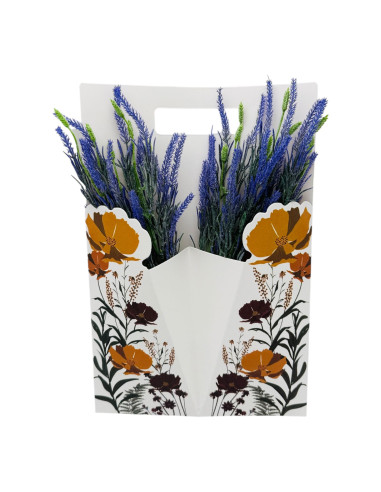 Aranjament floral deosebit cu Lavanda...