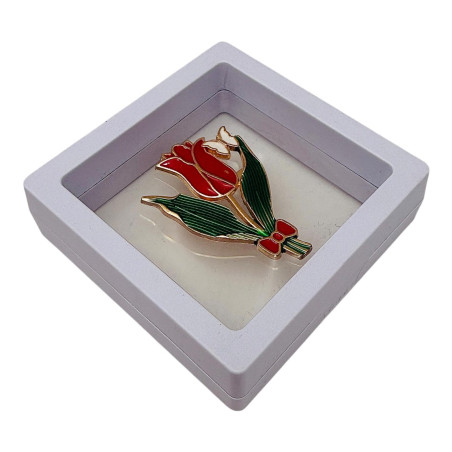Pachet Avantajos!!! 60 Brose Martisor marime medie, in cutie cu expunere 3D( rosu/alb/negru), 7×7cm, modele combinate, en-gros