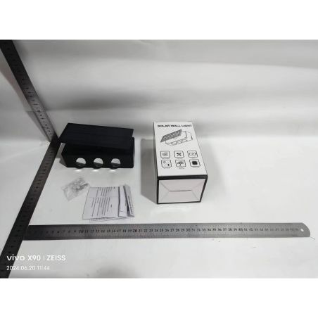 Lampa solara LED bidirectionala Flippy, cu panou ajustabil, comutator culoare lumina, pentru perete, scari, gradina, terasa, 16 