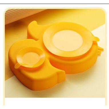 Set diversificare bebelusi Flippy, din silicon, 20 x 17.5 cm, 1 farfurie compartimentata in forma de rata, lingurita si furculit
