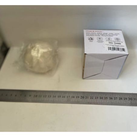 Presa Manuala pentru Usturoi, Flippy, Model Usturoi, 7 x 7.5 cm, din Plastic, Alb