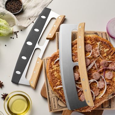 Taietor Feliator de Pizza, Flippy, din Otel Inoxidabil, cu Capac, Maner din Lemn, Antialunecare, Lama Neteda si Ascutita, 34x10 