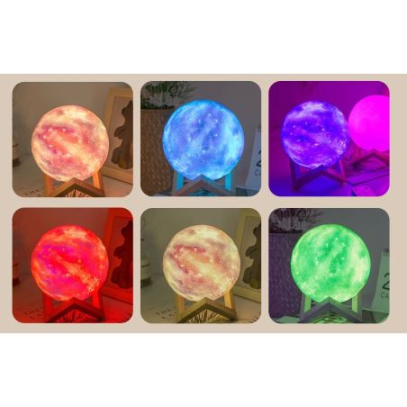 Lampa de veghe cu telecomanda  in forma de luna cu stele 3D Moon Light 7 culori, alimentare baterii, stand din lemn inclus, 15 c