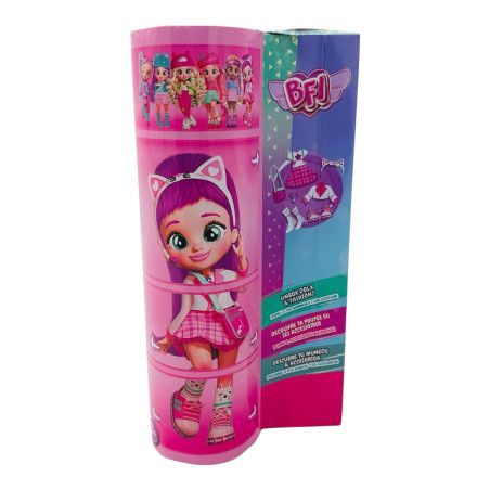 Papusa Stilata cu Garderoba Glam si Accesorii Colorate